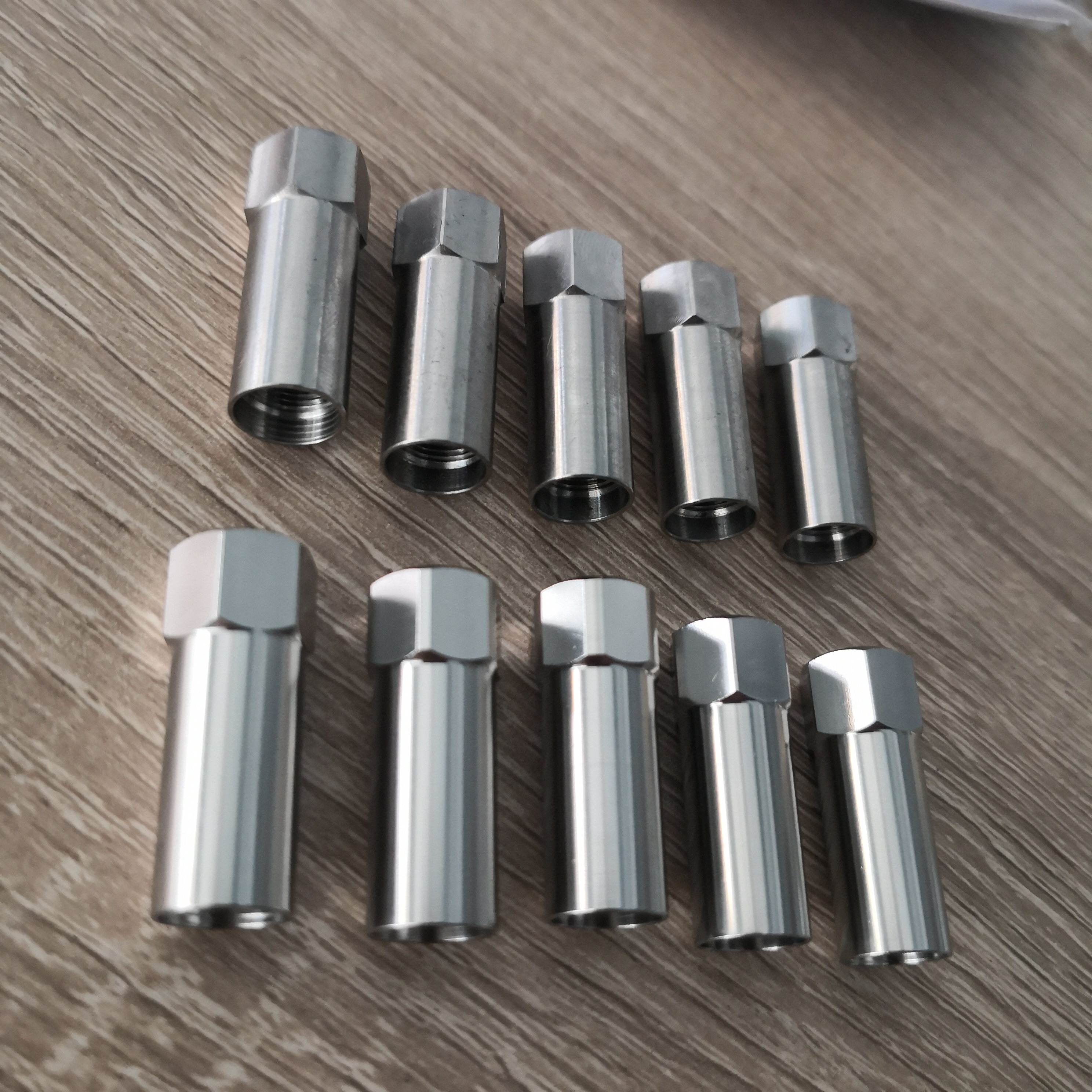 不鏽鋼件拋（pāo）光